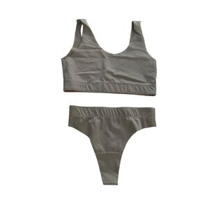 Jia-Atelier 2Pc Set Bra & Underwear Sz M Platinum Pearl Seamless Lingerie Light